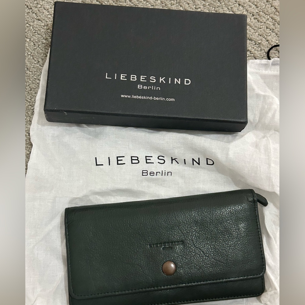 Liebeskind Berlin Dark Green Leather Clutch